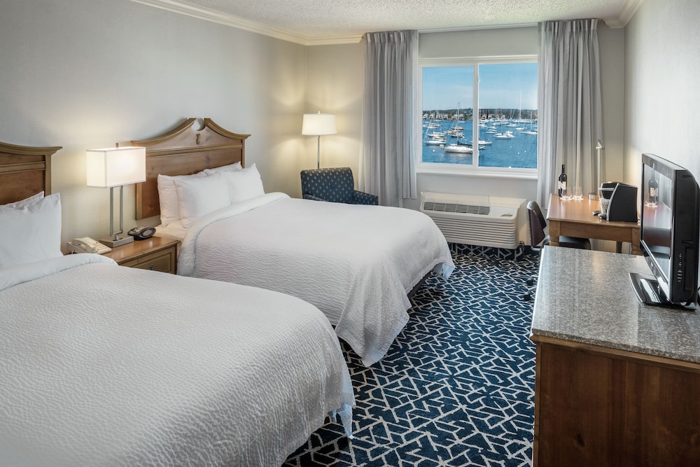 STANDARD, 2 DOUBLE BEDS, HARBOUR VIEW
