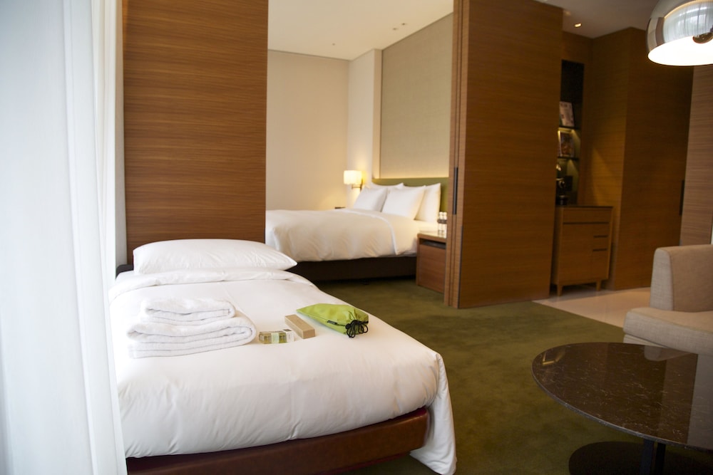 Eslite Hotel 20/66