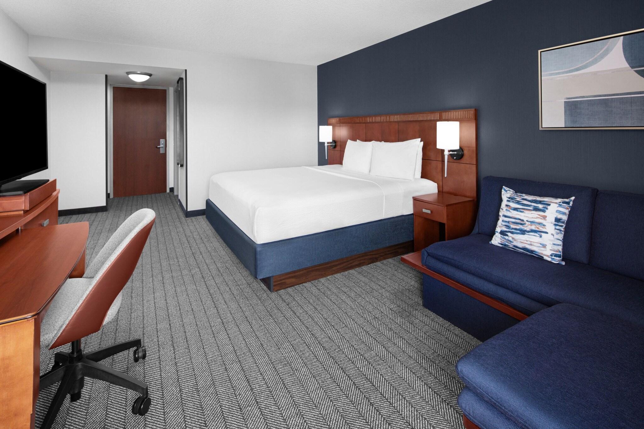 Room, Double Bed, Accessible, Courtyard by Marriott San Diego - Rancho Bernardo 3/5