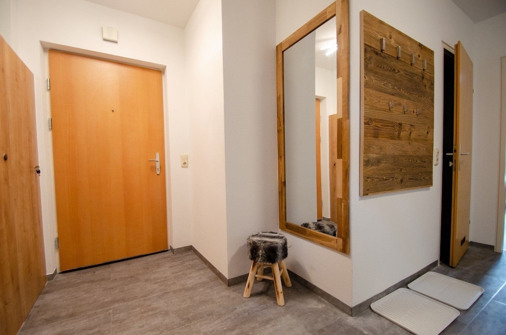 Apartment Summer & Winter Fun I 7/50
