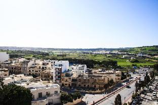 غرفة قياسية مفردة
