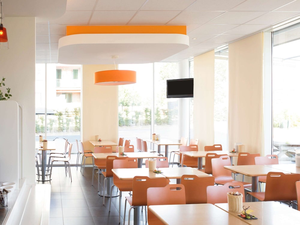 Ibis Budget Lausanne Bussigny 42/50