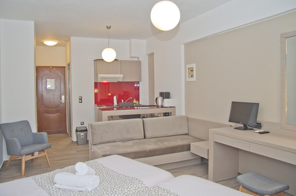 Hotel Christina 19/50