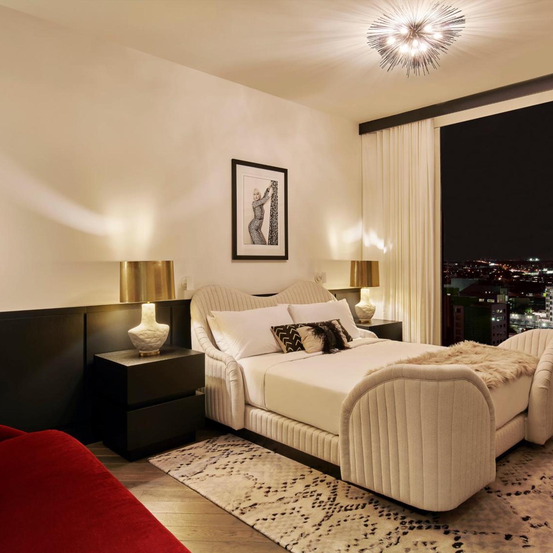 Penthouse Suite
