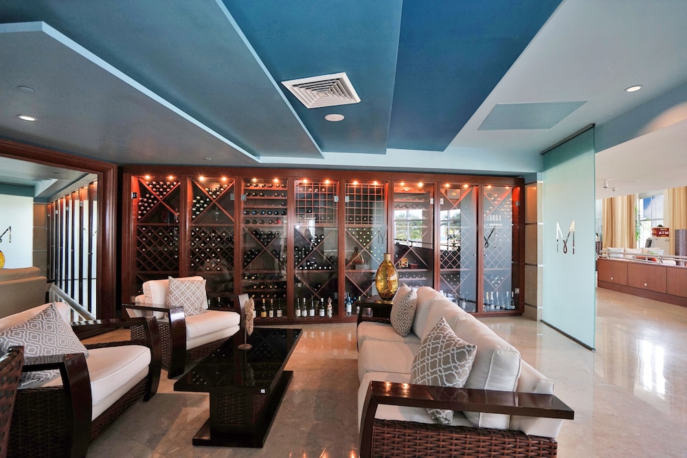 Marenas Beach Resort 46/71