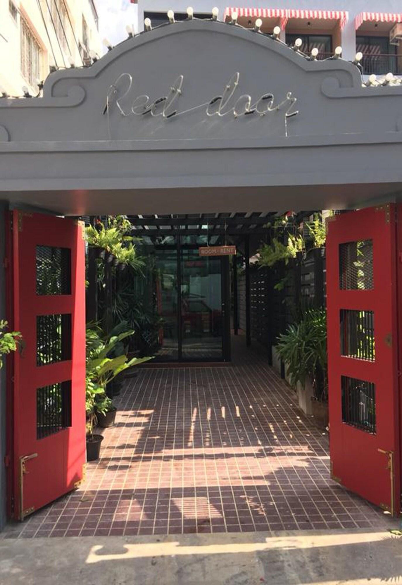 Red Door in BANGKOK