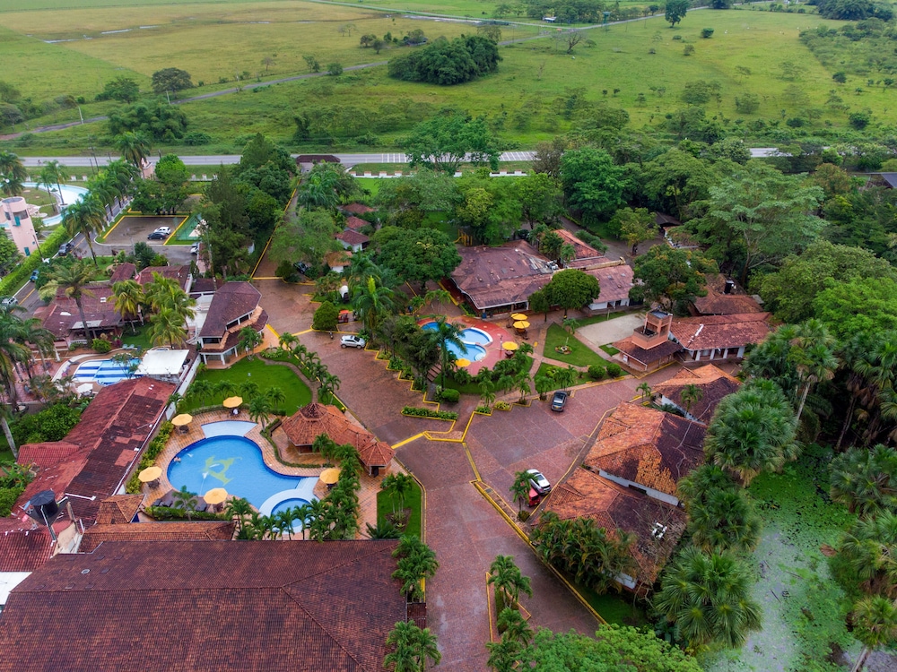 Hotel Campestre La Potra 45/50