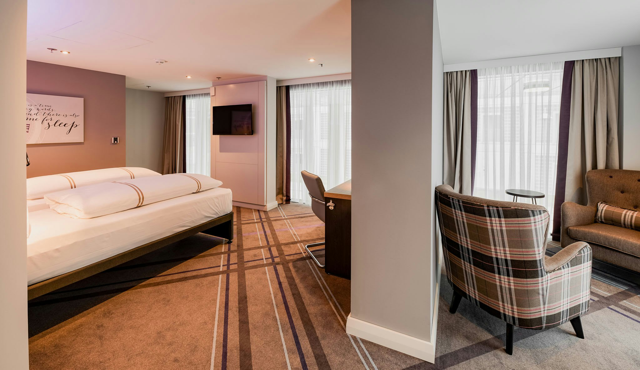 Premier Inn Stuttgart City Europaviertel 20/32