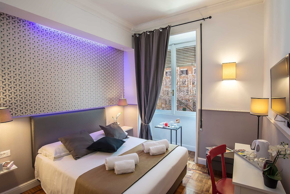 94rooms Vatican Vigliena 57/71