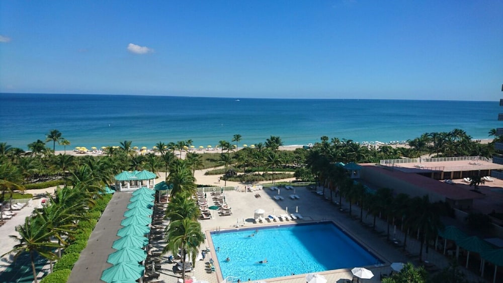 Sea View Hotel 68/74