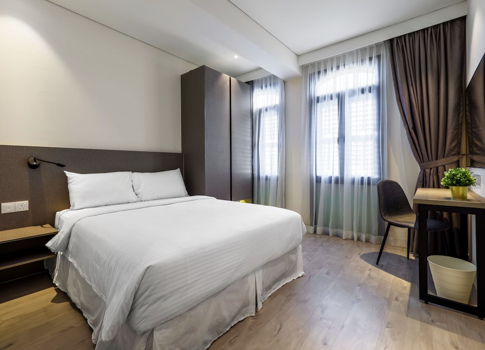 Macallum Central Hotel Managed By The Ascott Limited 7/16