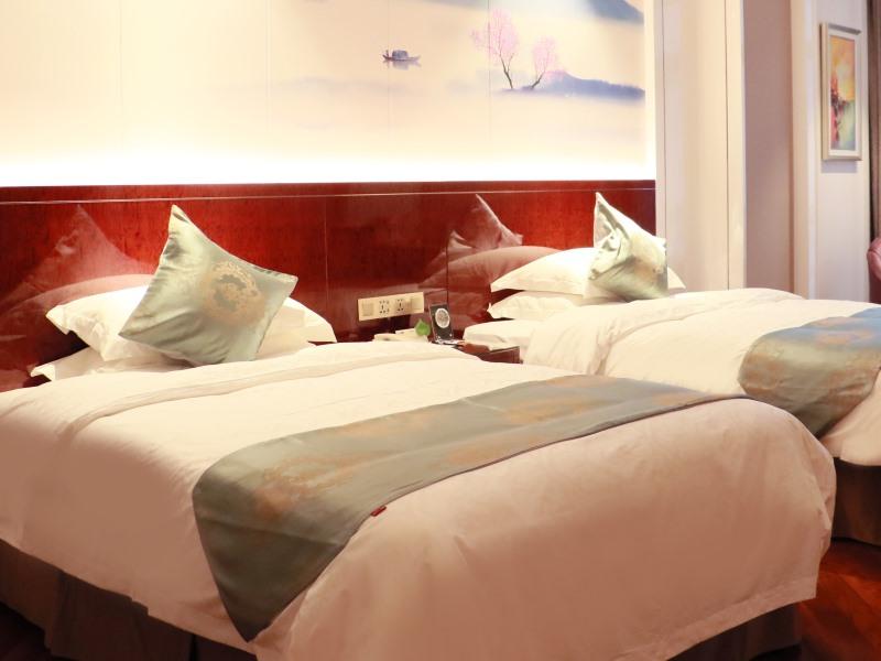 GreenTree Eastern Yancheng Binhai County Aobaolia Beichen Hotel 11/21