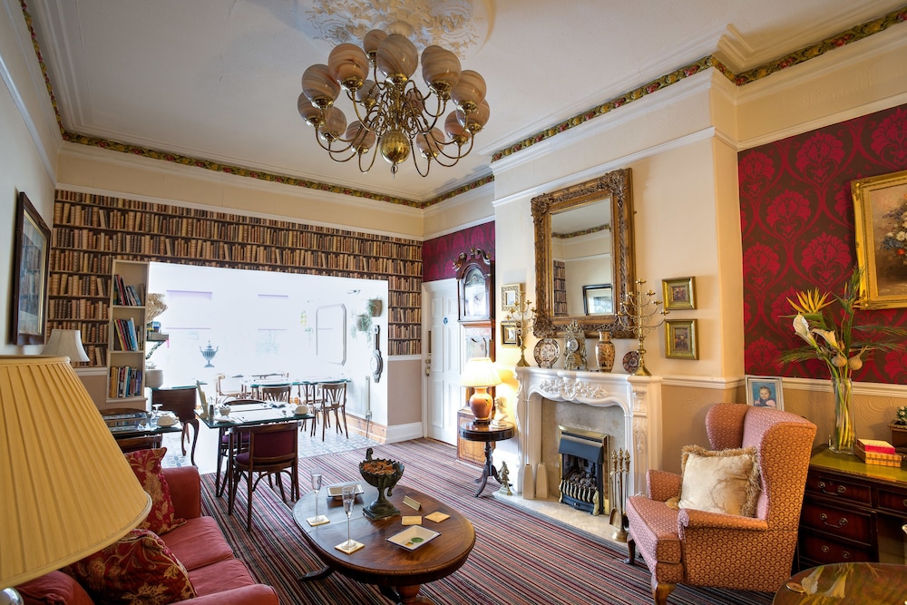 The Ascott 35/50