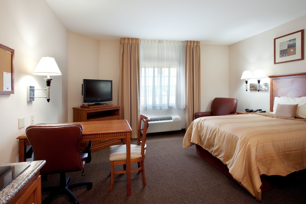 Candlewood Suites New Iberia 27/55