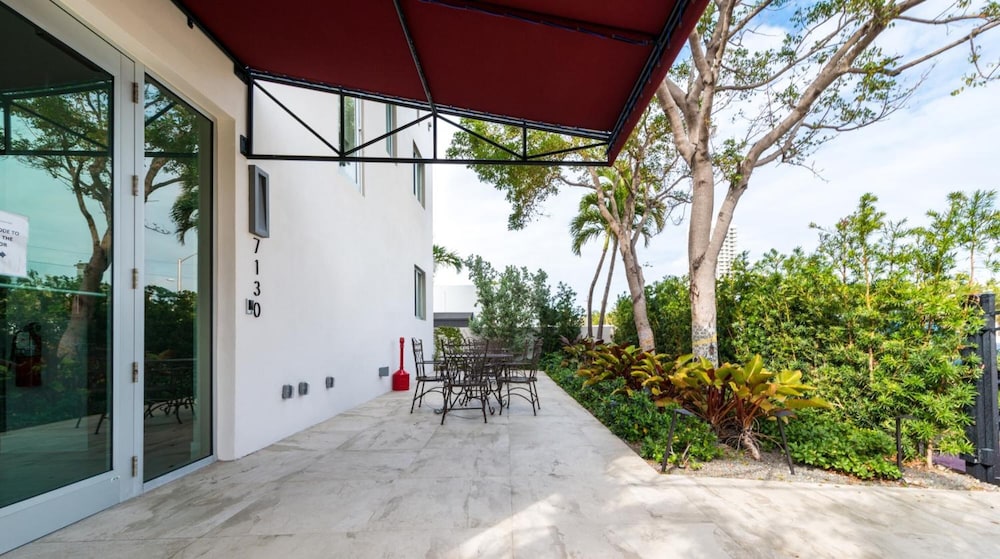 Costa Norte Boutique Hotel 55/68