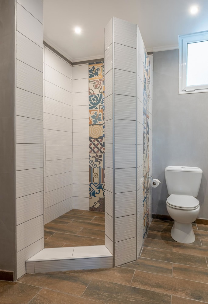 Ampelia Hotel Kassandra 48/50