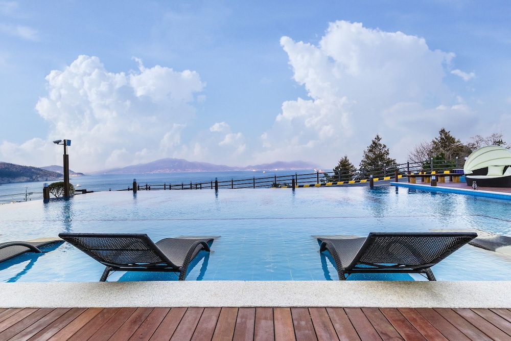 Aria Pension Resort 14/47