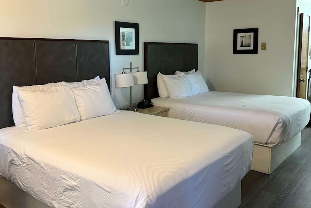 River House Inn, a Baymont by Wyndham 26/59