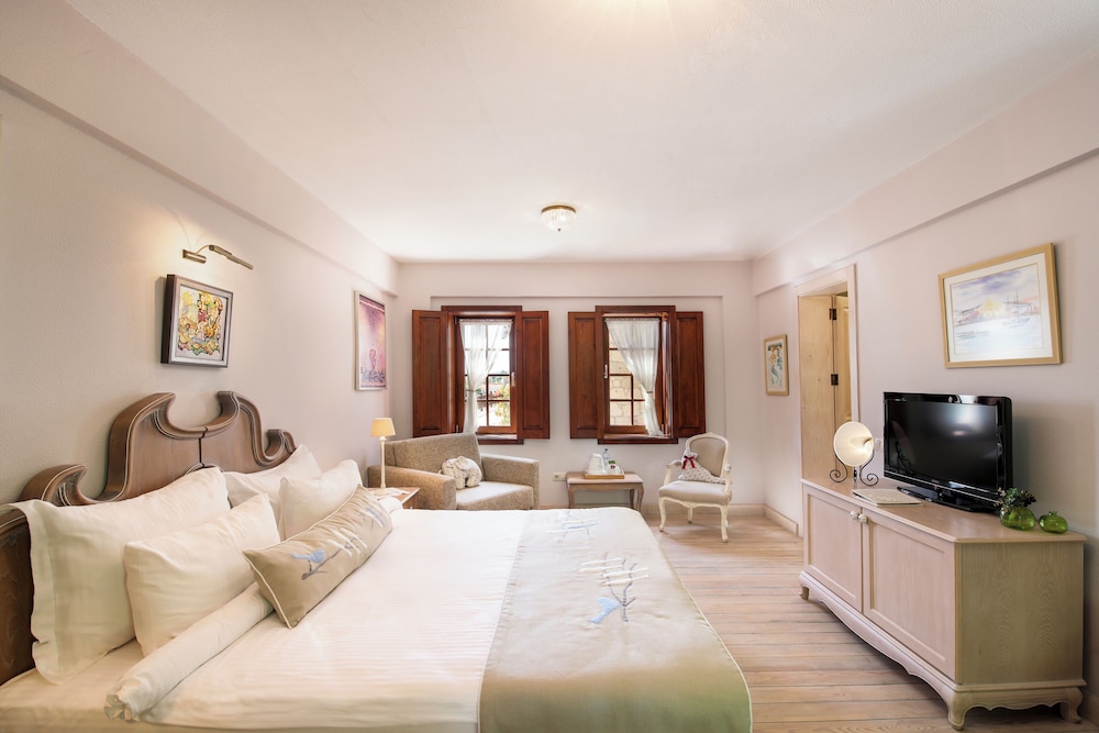 COMFORT, TWIN BEDS
