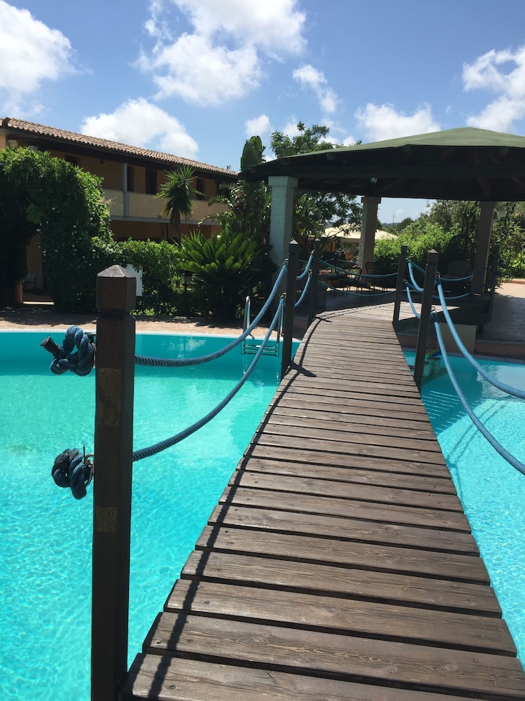 Hotel Relais Fenicottero Rosa 32/58