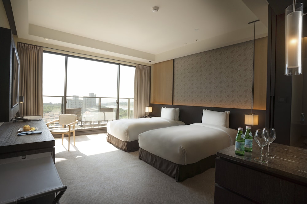 CROWNE PLAZA TAINAN 14/81