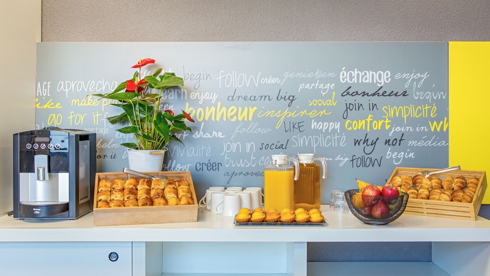 ibis Marseille Timone 8/73