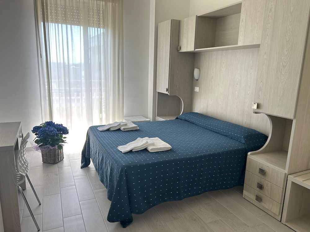 Hotel Concorde 25/50