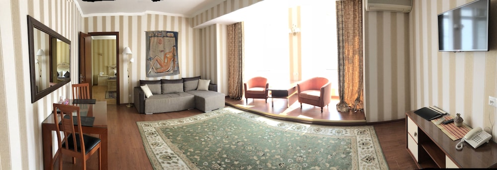 KLASSIK HOTEL 36/73