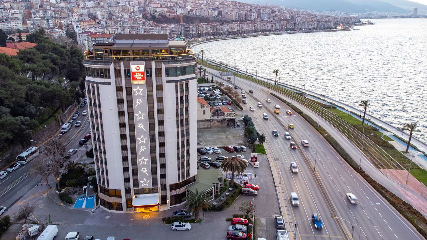 Plus Hotel Konak 2/13