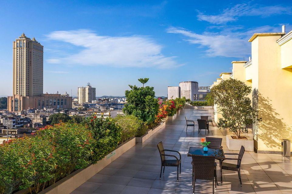Magnotel Hotel (Dongxing Guomen Port) 44/50
