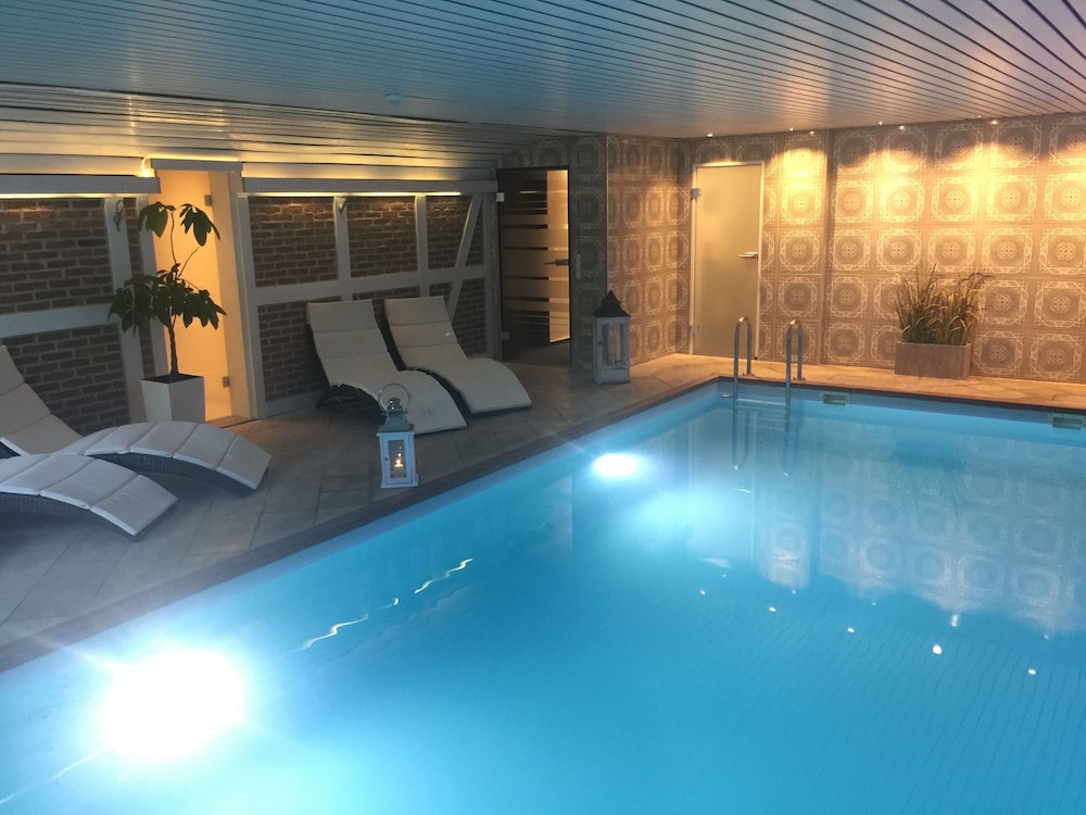 Hotel Petersens Landhaus Scharbeutz 25/50