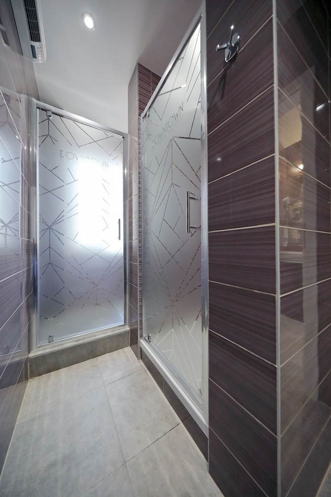 Downtown Boutique Hostel 19/50