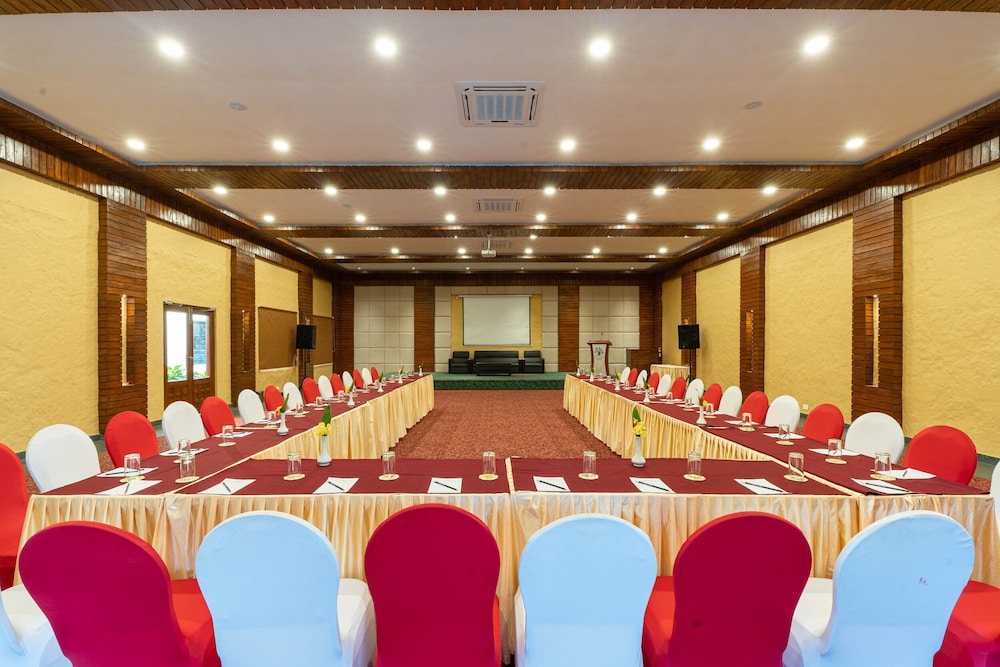 Bar Peepal Resort 41/50