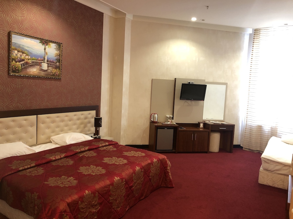 Aysberq Hotel 14/50
