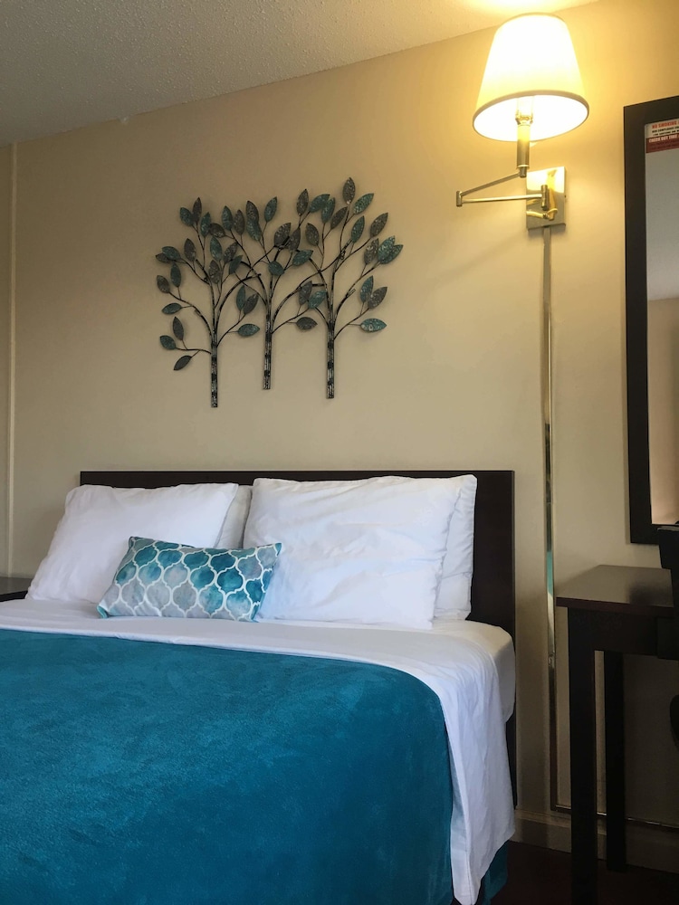 Swiss Cottage Inn 29/46