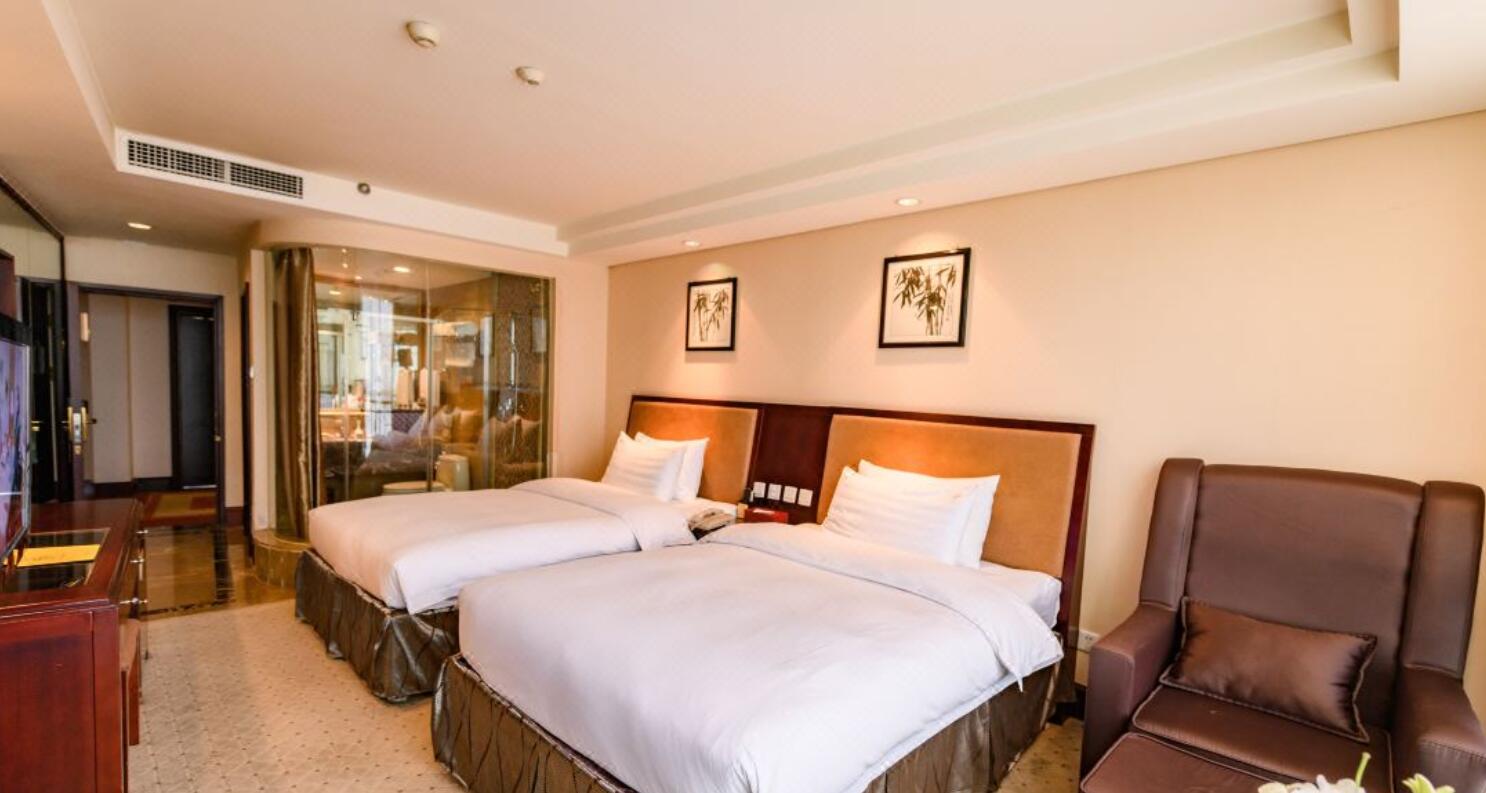 Fuling Hotel 16/24