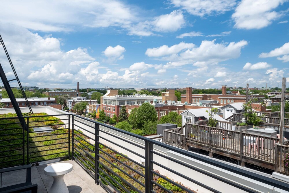 Reside NoMa, a Wyndham Residence 56/63