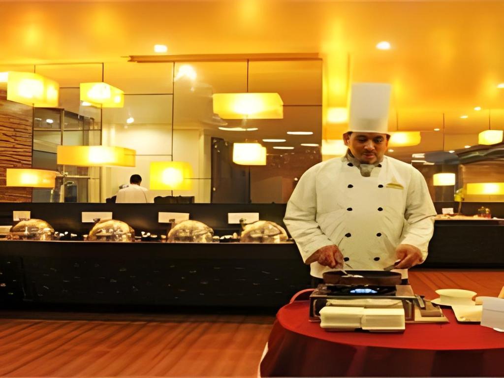 The Shiv Grand 15/15