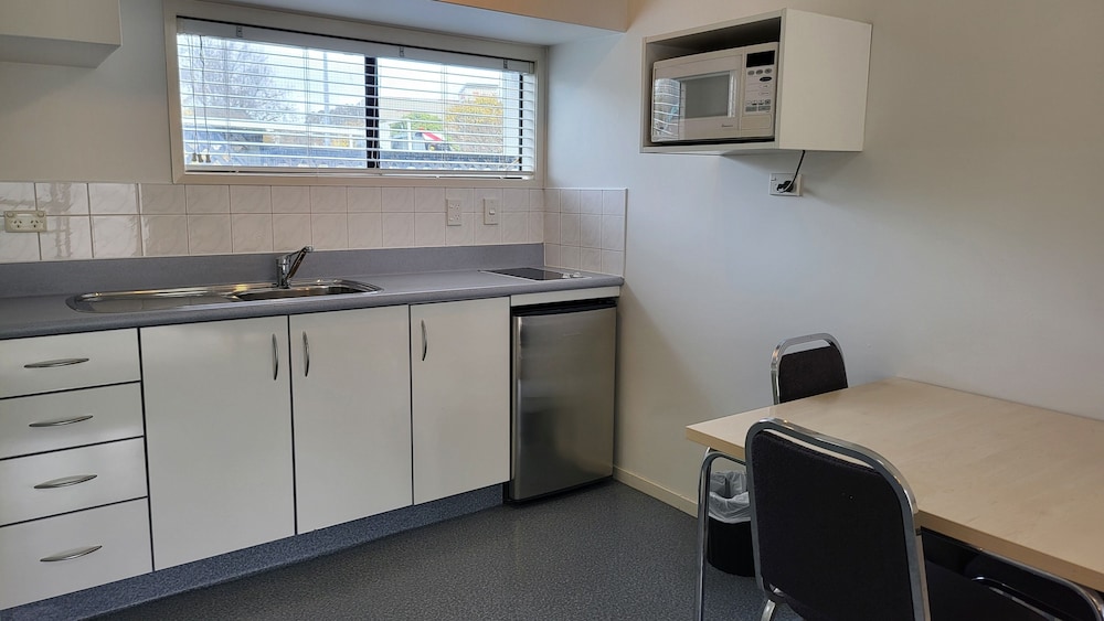 Manukau Motor Lodge 30/58