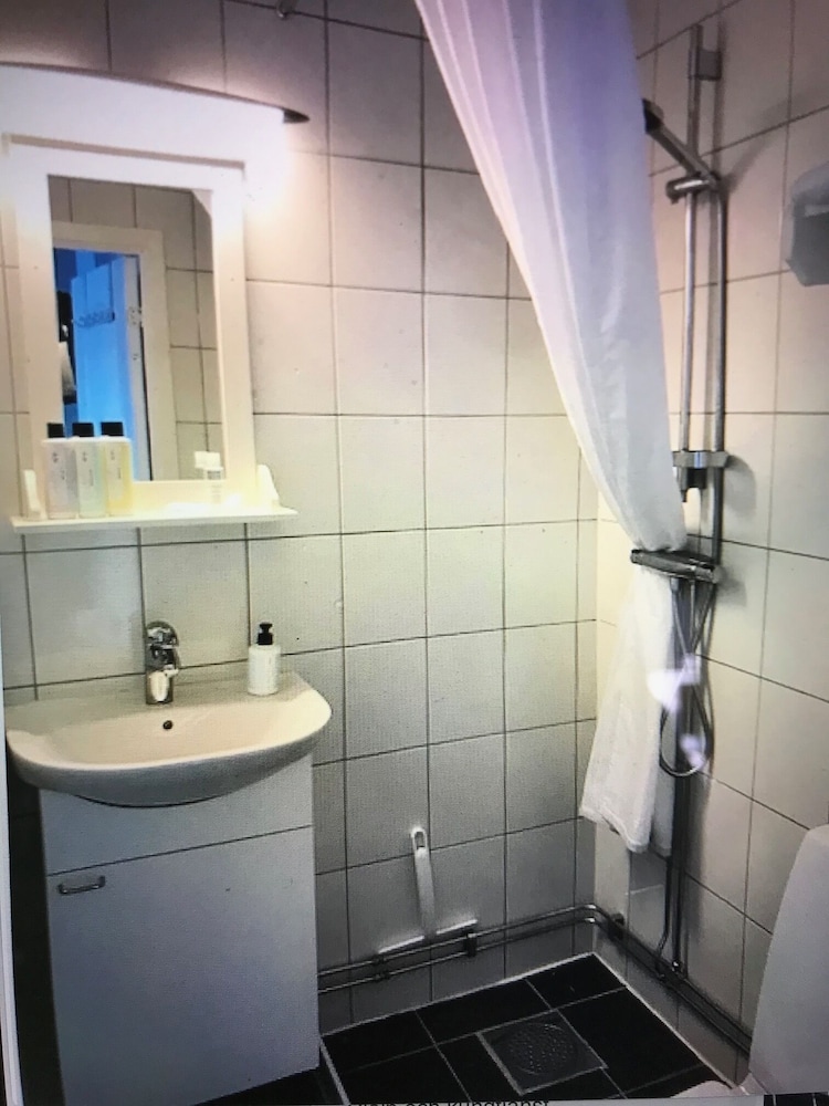 Hotell Bäckagården 48/50