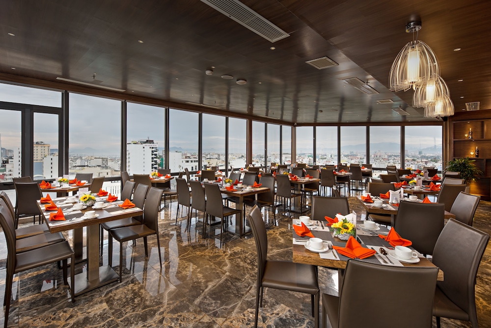 Grand Sunrise Boutique Hotel 49/61