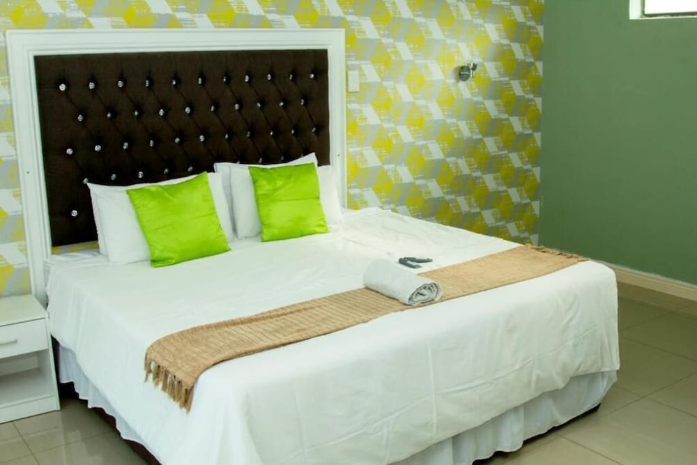 Vakhusi Bed and Breakfast 10/47