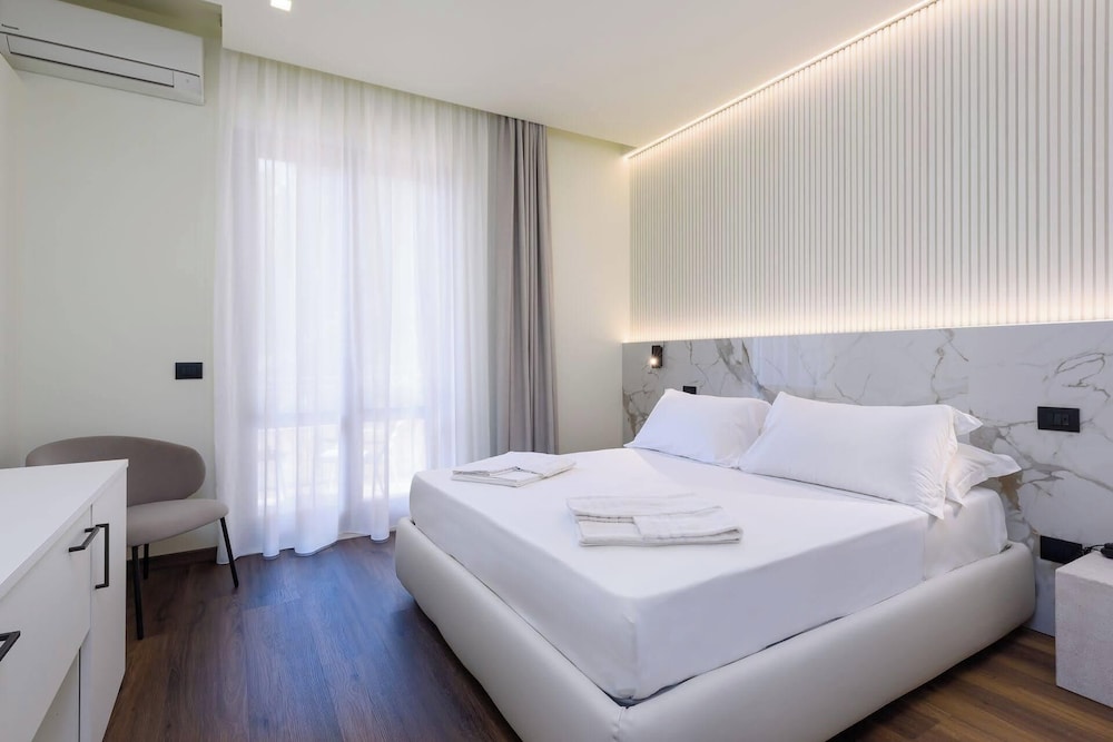 Albergo Auralba 32/77