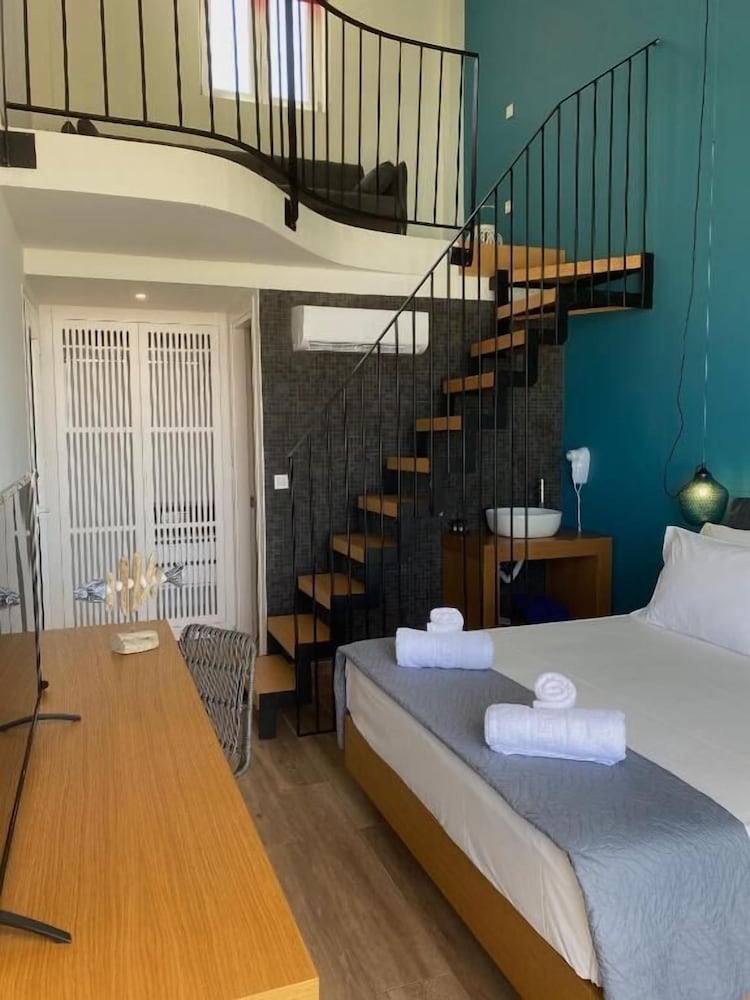 Meropi Hotel and Apartments 33/69