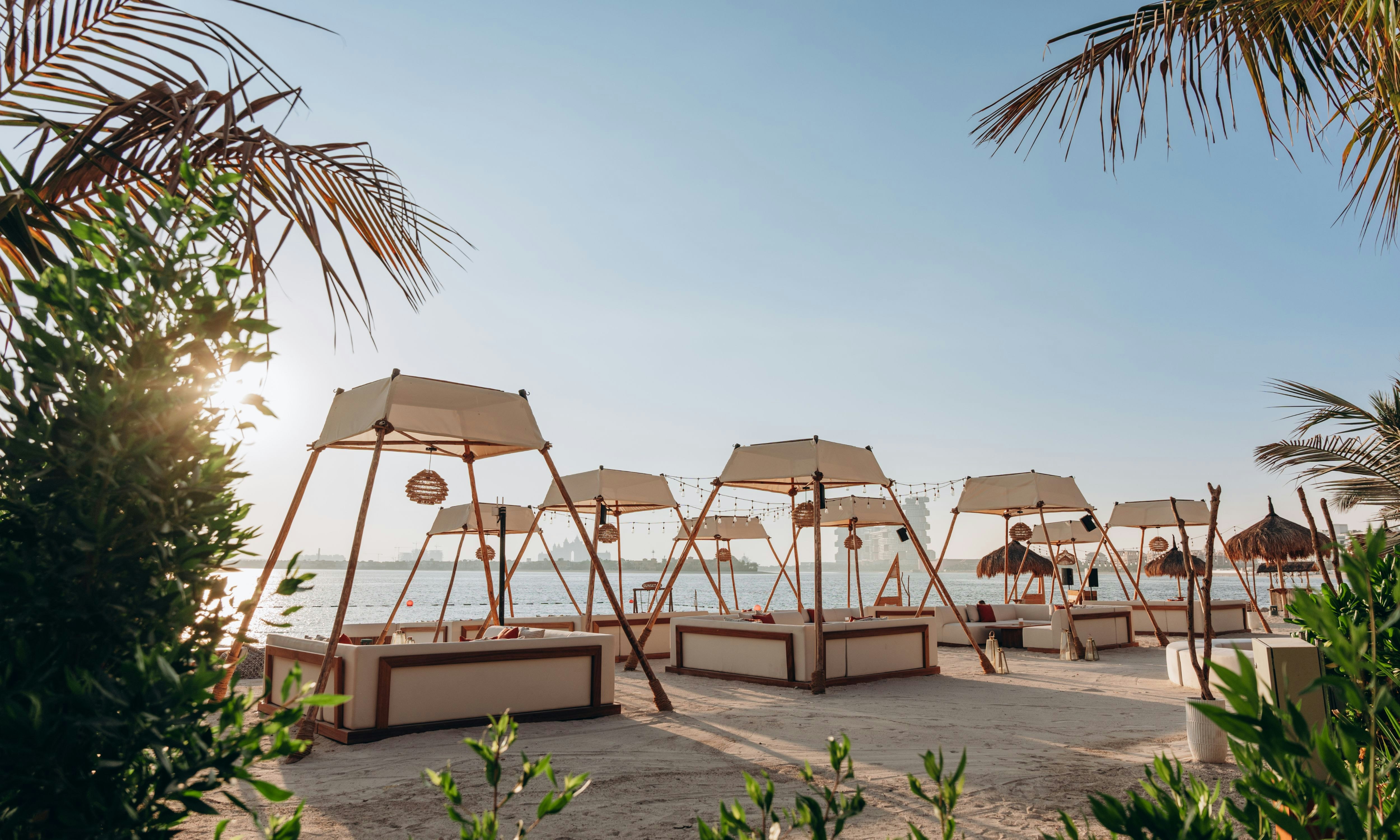 Waldorf Astoria Dubai Palm Jumeirah 80/81