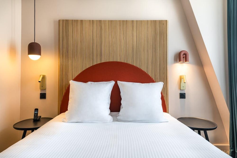 O.lysee Hotel 14/47