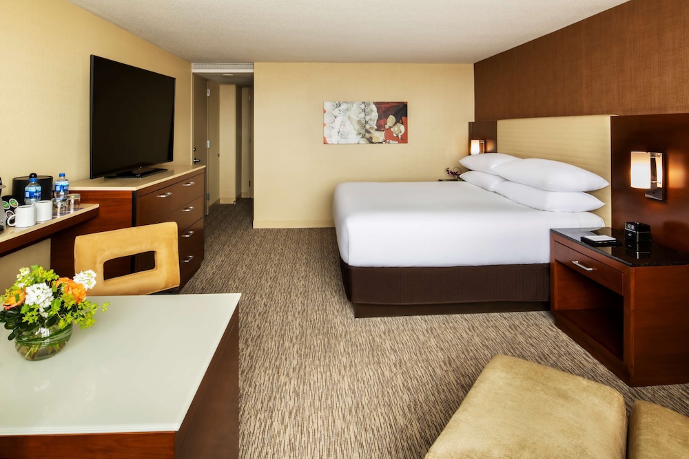 Hyatt Regency O Hare Chicago 17/50