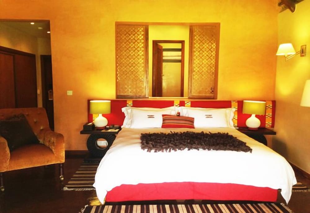 The Royal Senchi Resort/Hotel 9/50