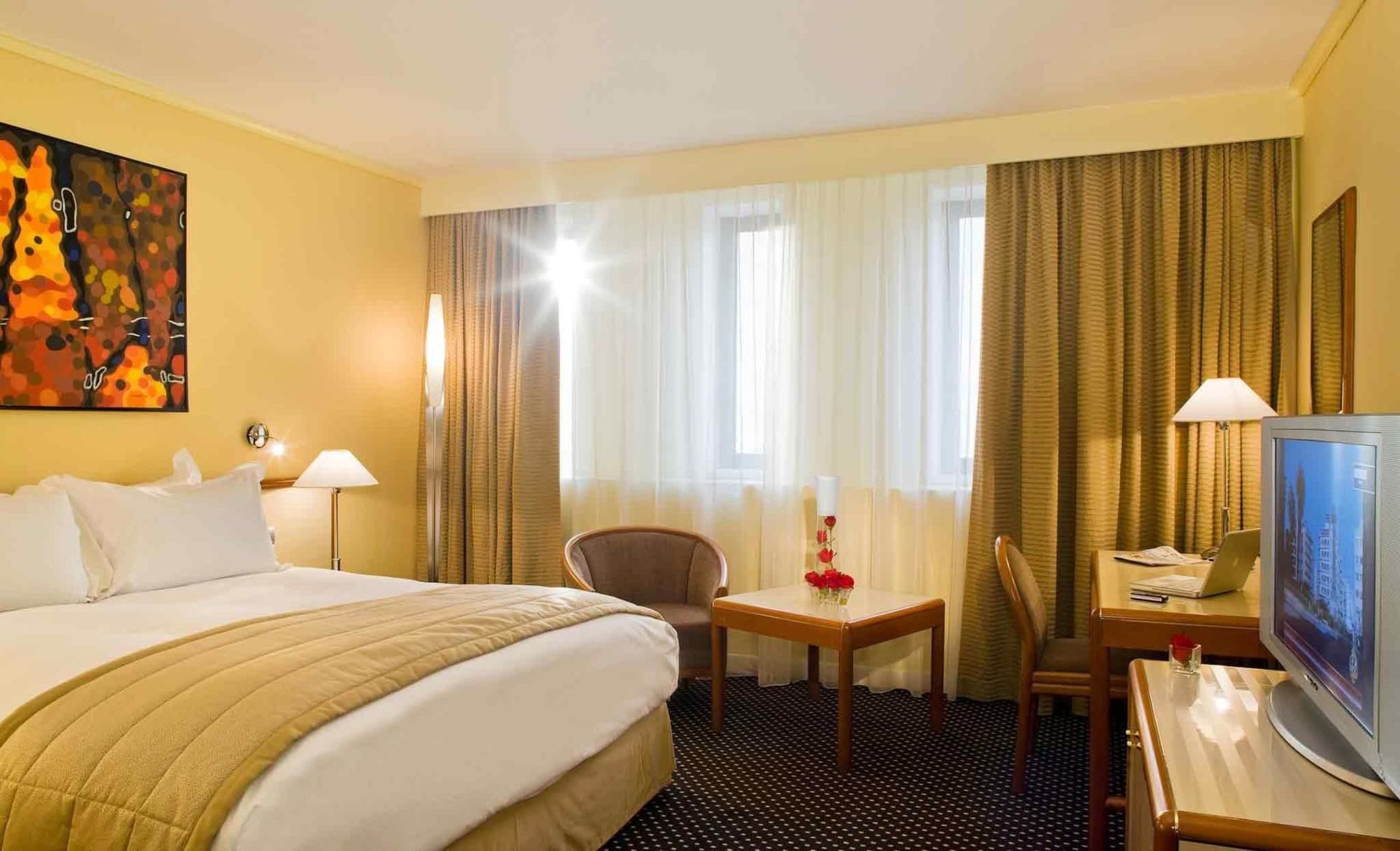 Deluxe, Double Bed, Garden View