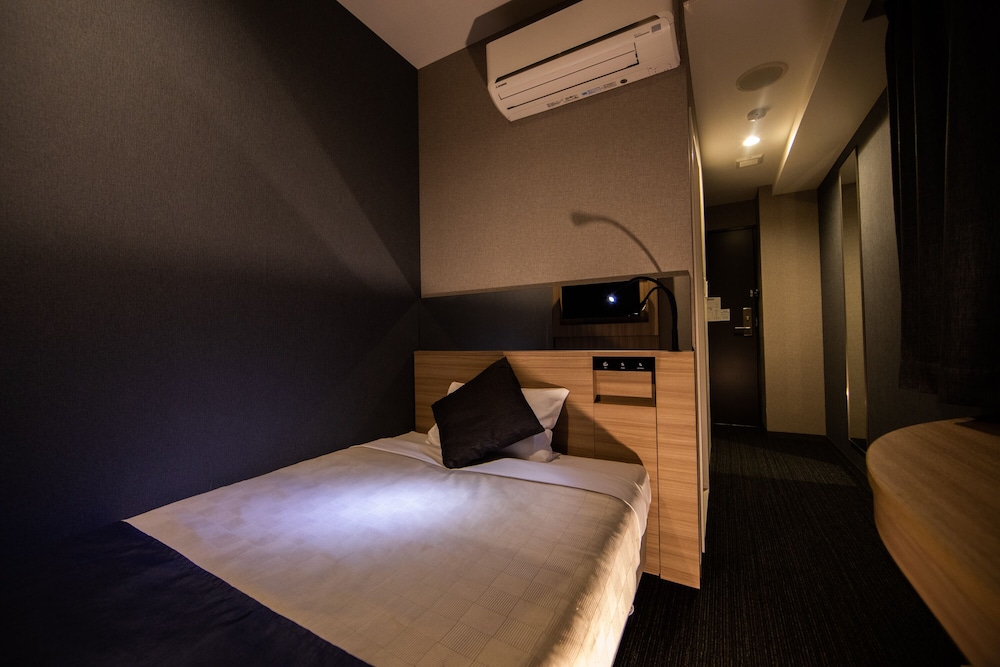 Quintessa Hotel Osaka Shinsaibashi 32/62